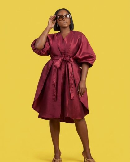 Iconola Cape Top